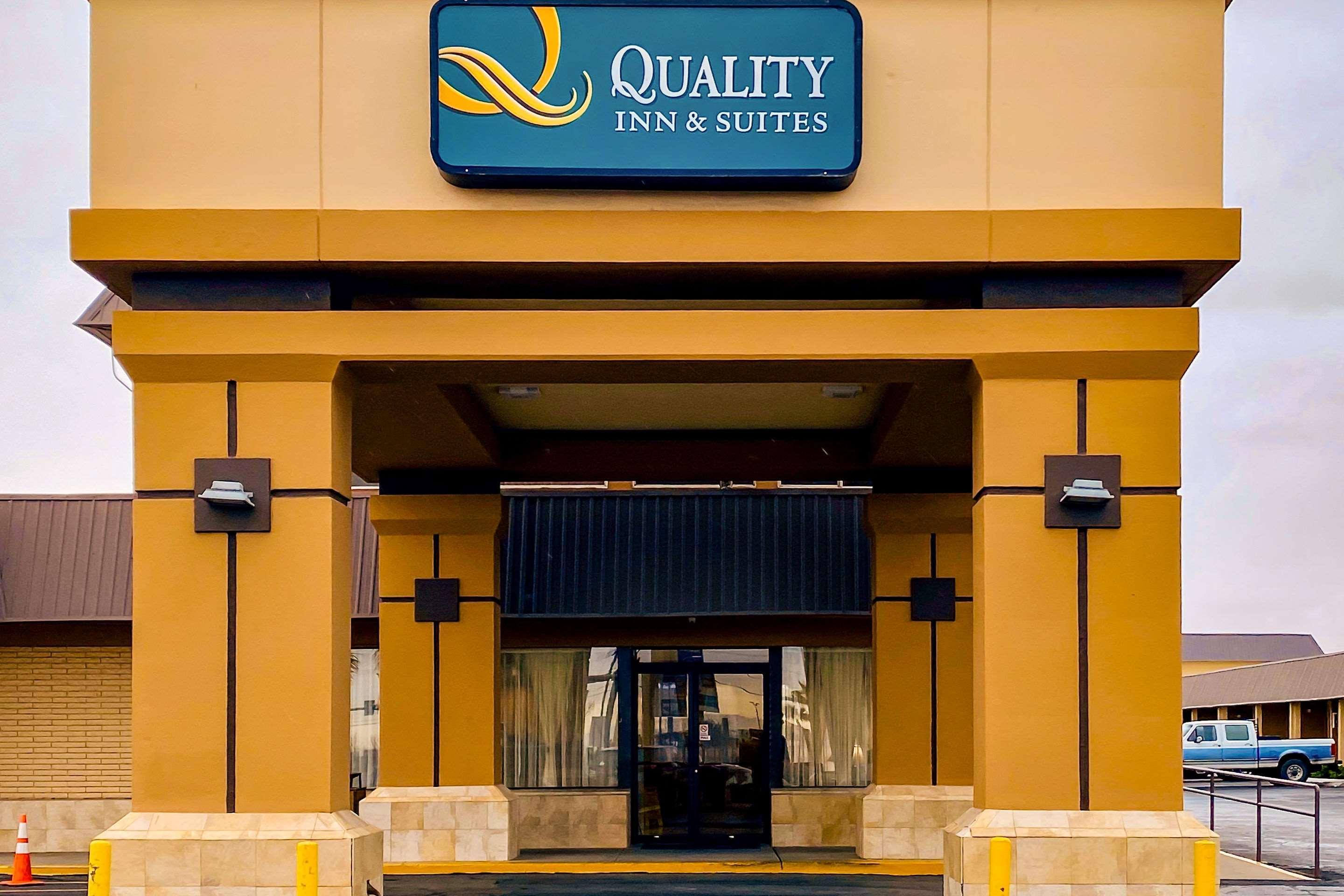 Quality Inn & Suites Airport El Paso Exterior foto